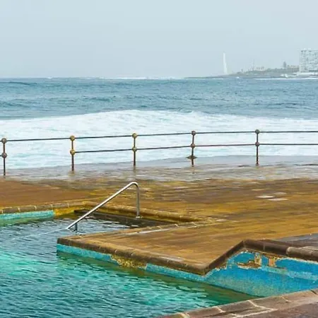 The 102 Bajamar Beautiful By Paramount Holidays * Bajamar (La Laguna)